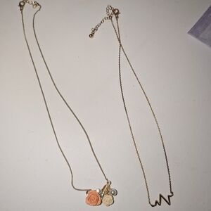 Elegant Gold Necklace Set with Floral Charms And Heart Beat